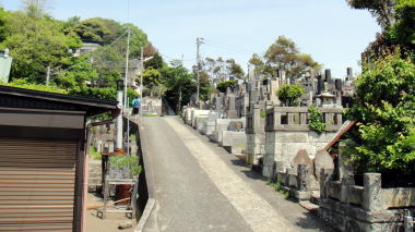 法源寺墓地