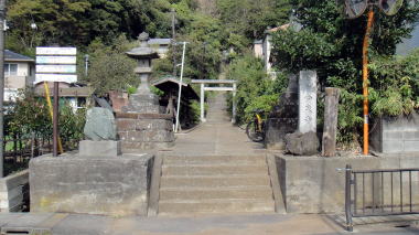 白山神社入口