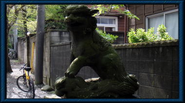 五所神社の狛犬阿形2