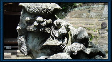 御霊神社の狛犬阿形