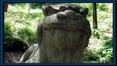 熊野神社（手広）の狛犬吽形