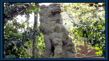 八雲神社（大町）の狛犬阿形